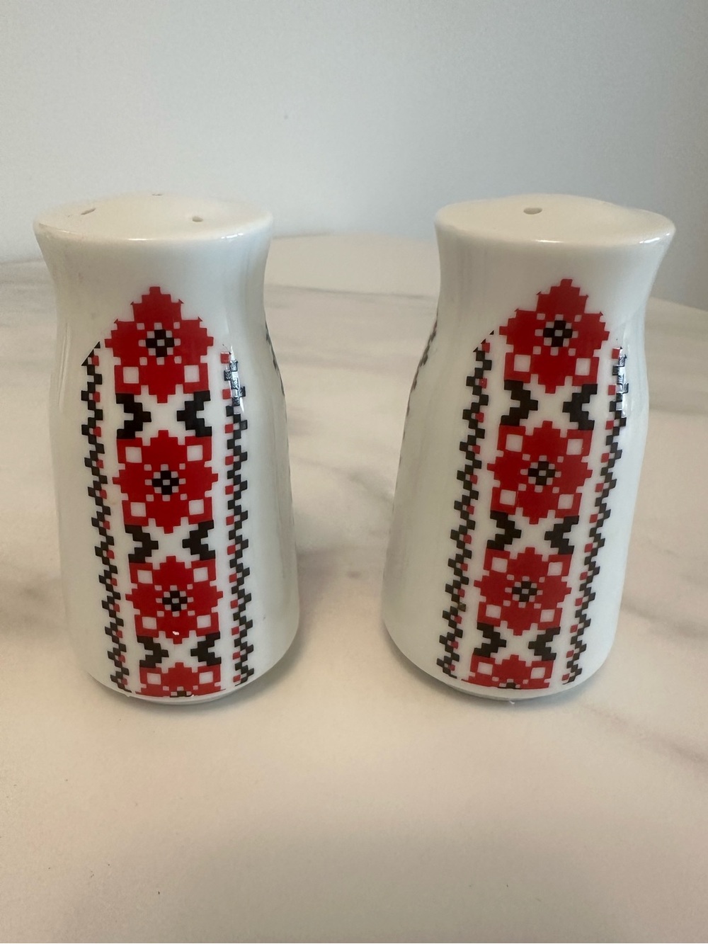 Vintage Paragon Ukrainian Red/White Porcelain Salt & Pepper Shakers